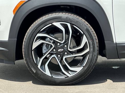 New 2026 Chevrolet TrailBlazer RS w/ Convenience Package FWD image 25