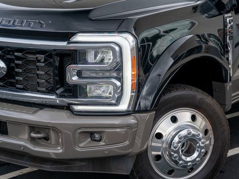 Used 2023 Ford F450 King Ranch w/ FX4 Off-Road Package AWD/4WD image 3