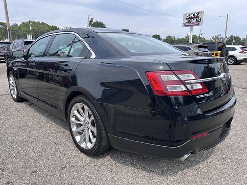 Used 2019 Ford Taurus Limited w/ Driver Assist Package FWD image 7