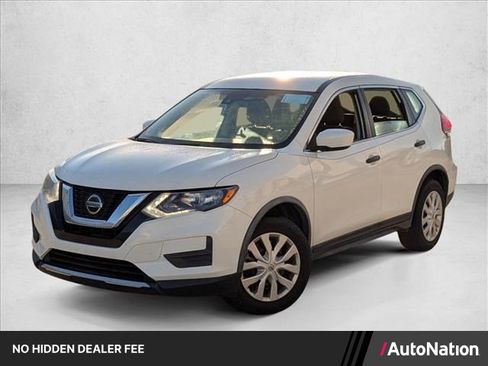Used 2020 Nissan Rogue S FWD image 1