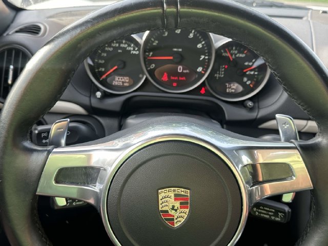 Used 2011 Porsche Boxster Spyder RWD image 24