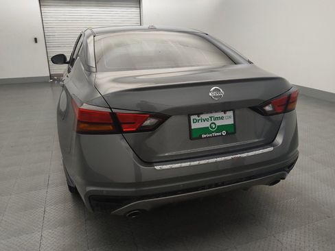 Used 2020 Nissan Altima 2.5 SR FWD image 6