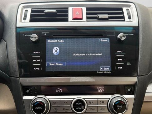 Used 2017 Subaru Outback 2.5i Premium w/ Popular Package #1 AWD/4WD image 11
