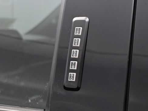 Used 2021 Ford F150 XLT w/ Equipment Group 302A High AWD/4WD image 10