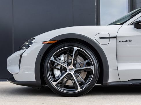 New 2026 Porsche Taycan Turbo AWD/4WD image 13