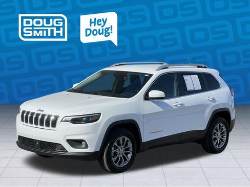 Used 2021 Jeep Cherokee Latitude Plus AWD/4WD image 1