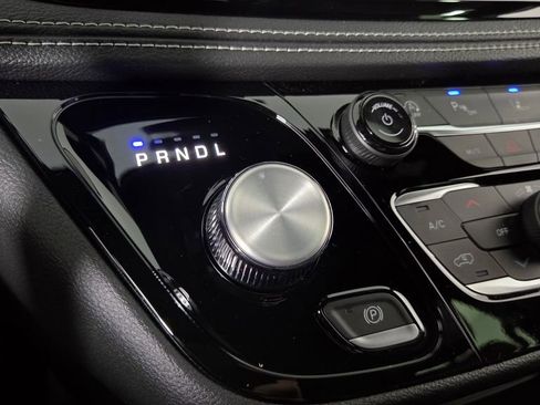 New 2026 Chrysler Pacifica Select w/ S Appearance Package image 23