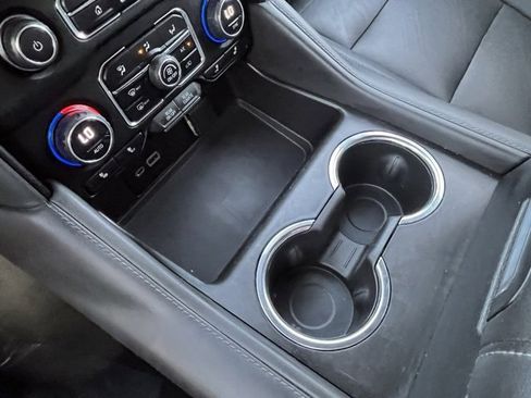 Used 2023 Chevrolet Suburban LT image 19