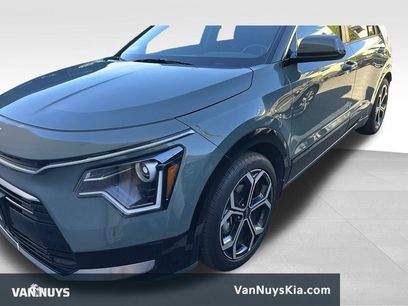 Used 2023 Kia Niro EX Touring