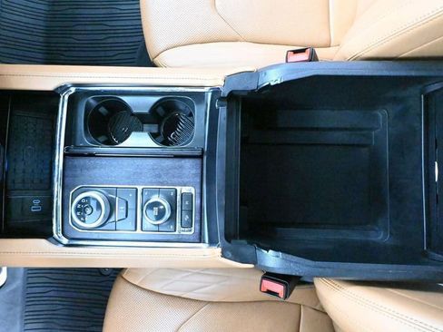 Used 2023 Ford Expedition Platinum image 38