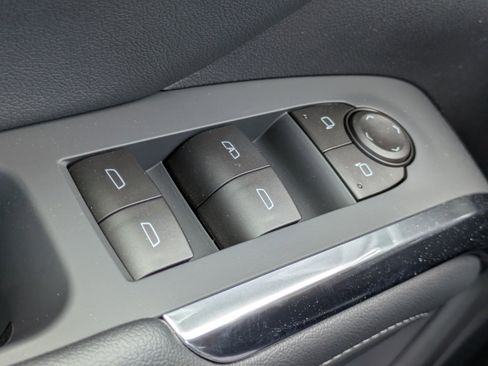 New 2026 Chevrolet Traverse LT FWD image 16