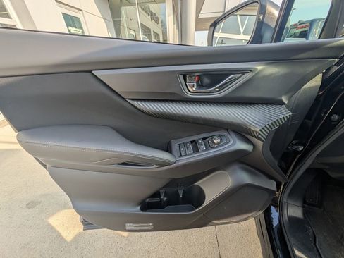 Used 2024 Subaru Ascent Premium w/ Convenience Package image 36