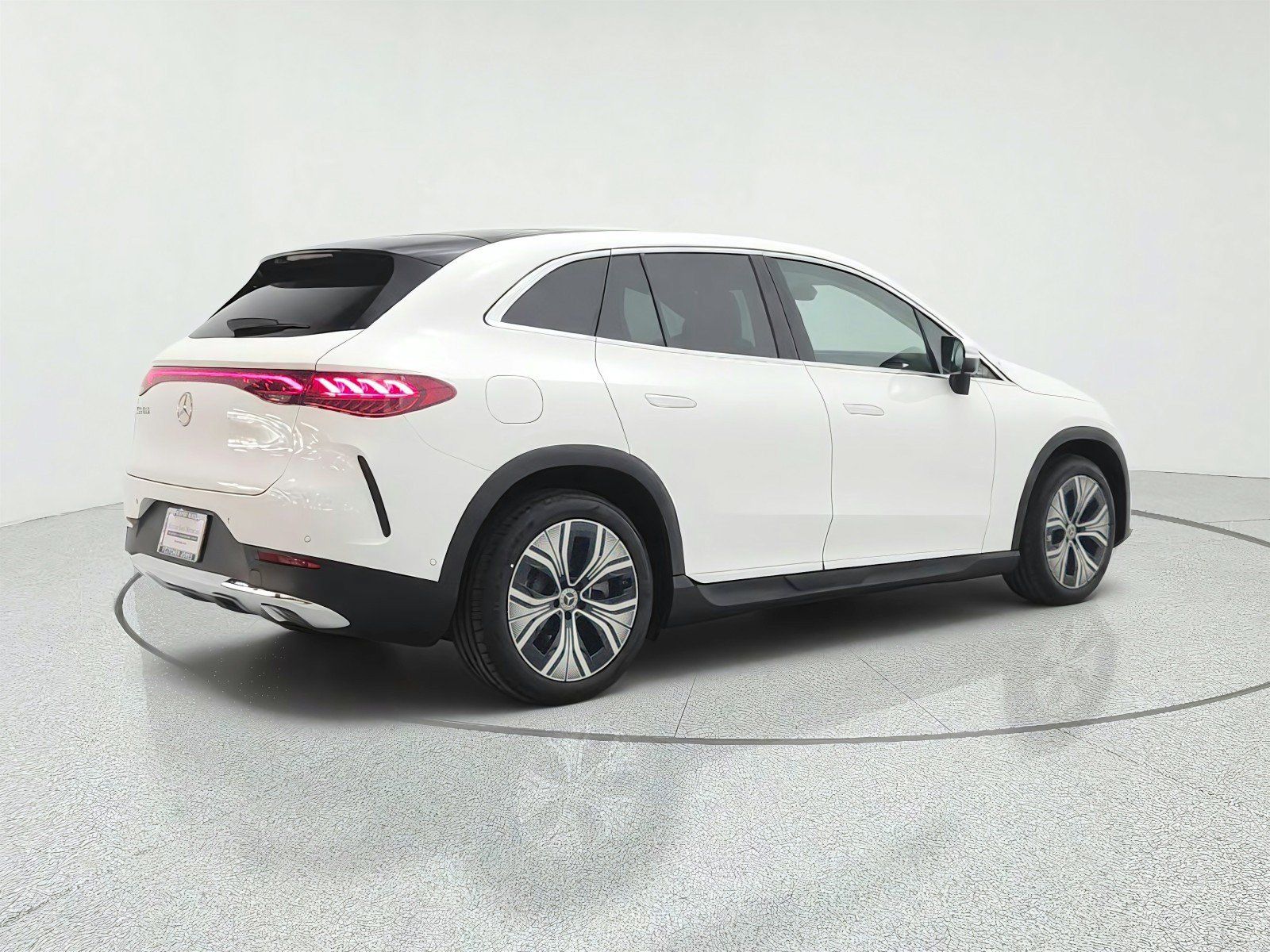 Certified 2023 Mercedes-Benz EQE 350+ SUV image 5
