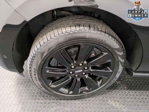 Certified 2022 Lincoln Navigator Reserve AWD/4WD image 7