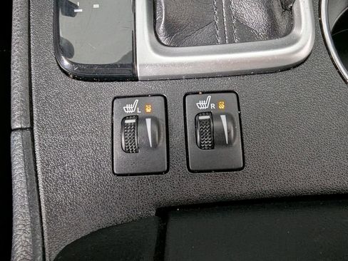 Used 2019 Toyota Highlander XLE AWD/4WD image 20
