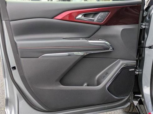 New 2026 Chevrolet Traverse RS image 12