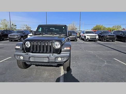 Used 2020 Jeep Wrangler Unlimited Sport S image 20