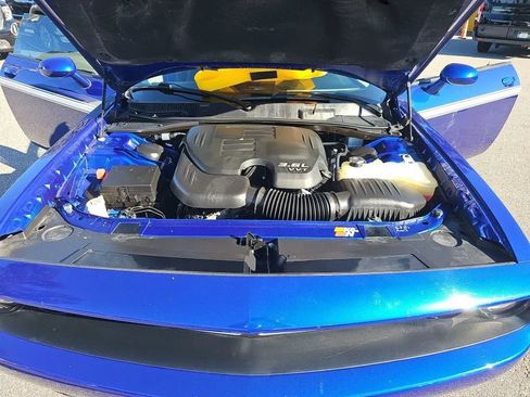 Used 2019 Dodge Challenger SXT RWD image 20