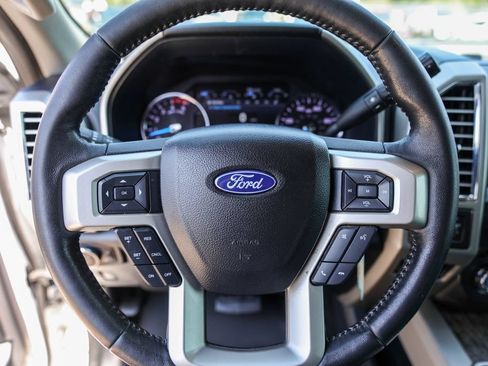 Used 2017 Ford F250 Lariat w/ Chrome Package AWD/4WD image 15