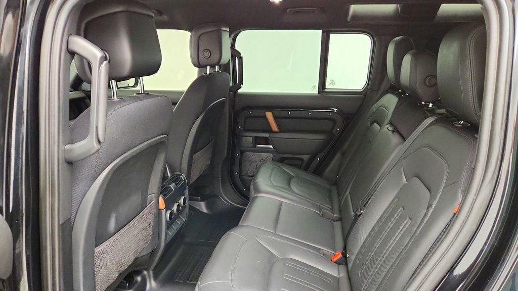 Used 2023 Land Rover Defender 110 X AWD/4WD image 22