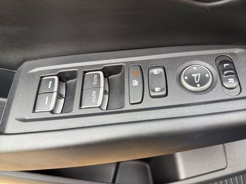 Used 2023 Honda Accord EX-L image 35