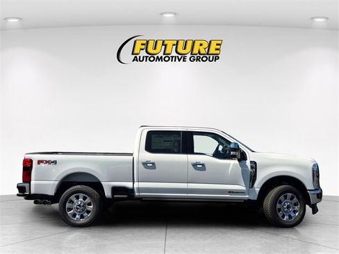 New 2025 Ford F250 Lariat w/ Lariat Ultimate Package image 3