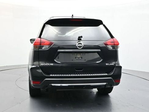 Used 2017 Nissan Rogue SL w/ SL Premium Package image 6