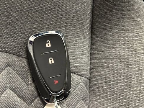 Used 2023 Chevrolet Equinox LS w/ LS Convenience Package AWD/4WD image 20