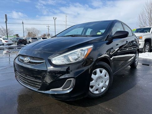 Used 2015 Hyundai Accent GLS image 1