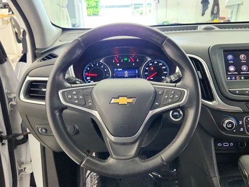 Used 2022 Chevrolet Equinox LT FWD image 24