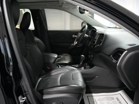Used 2022 Jeep Cherokee Limited AWD/4WD image 20