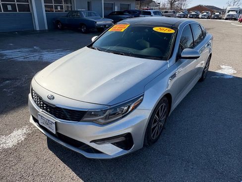 Used 2019 Kia Optima EX w/ EX Premium Package image 7