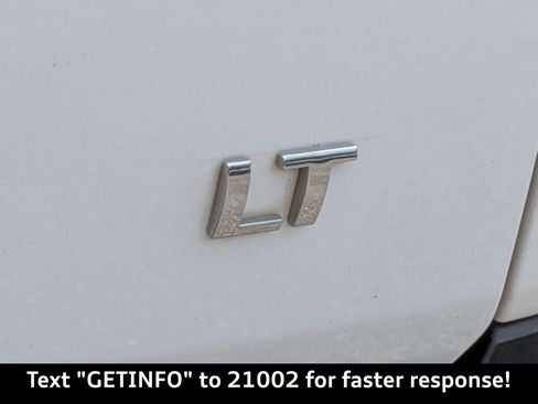 Used 2018 Chevrolet Traverse LT image 14