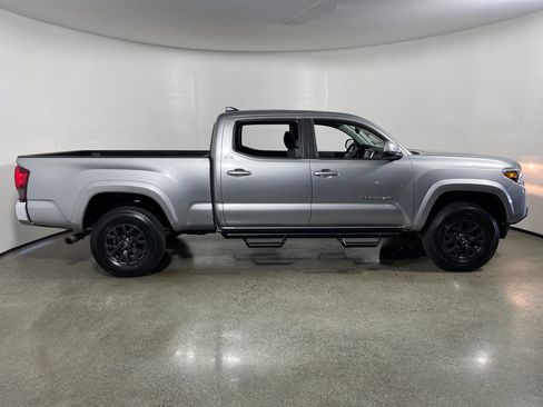 Certified 2020 Toyota Tacoma SR5 RWD image 2