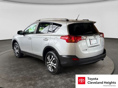 Used 2014 Toyota RAV4 LE FWD image 7