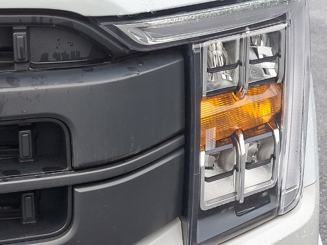 Used 2023 Ford F150 Lariat AWD/4WD image 12