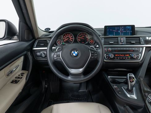 Used 2015 BMW 328i xDrive Wagon image 17