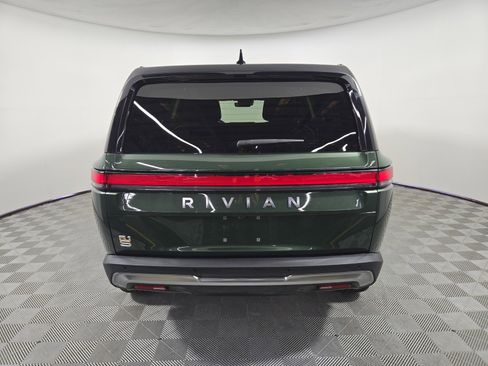 Used 2022 Rivian R1S Launch Edition image 4