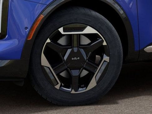 New 2026 Kia Sportage SX FWD image 9