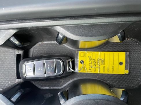 Used 2018 Volvo S90 T5 Momentum w/ Convenience Package AWD/4WD image 40