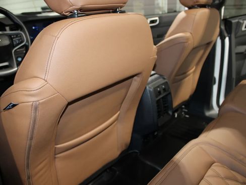 Used 2025 Ford Bronco Big Bend AWD/4WD image 18