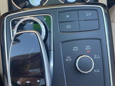 Used 2018 Mercedes-Benz GLE 350 4MATIC image 28