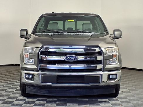 Used 2017 Ford F150 Lariat RWD image 2
