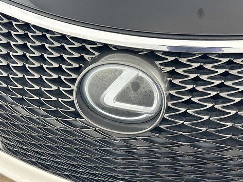 Used 2017 Lexus RC 350 F Sport image 25