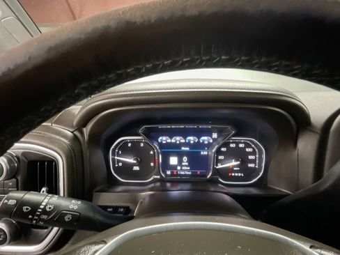 Used 2020 GMC Sierra 3500 Denali w/ Denali Ultimate Package image 11