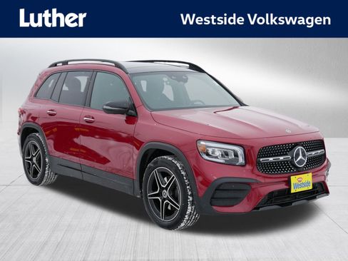 Used 2020 Mercedes-Benz GLB 250 4MATIC image 1