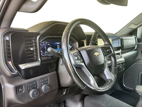 Certified 2024 Chevrolet Silverado 2500 LTZ AWD/4WD image 10