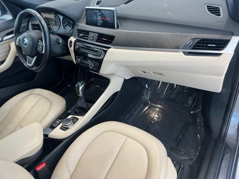 Used 2016 BMW X1 xDrive28i AWD/4WD image 16