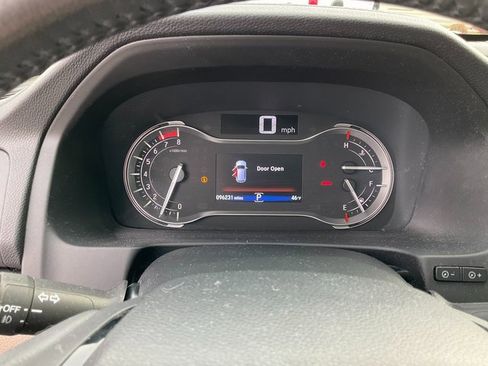 Used 2017 Honda Pilot Elite image 11