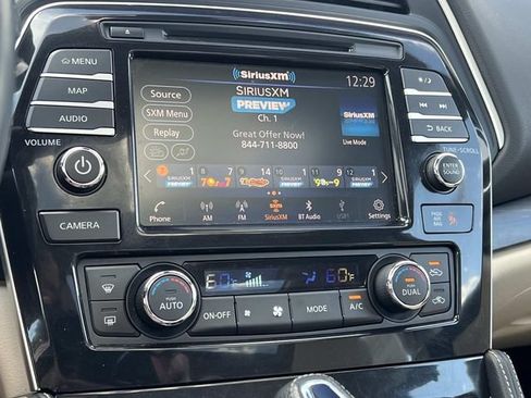 Used 2023 Nissan Maxima Platinum w/ Sport Mat Group FWD image 21